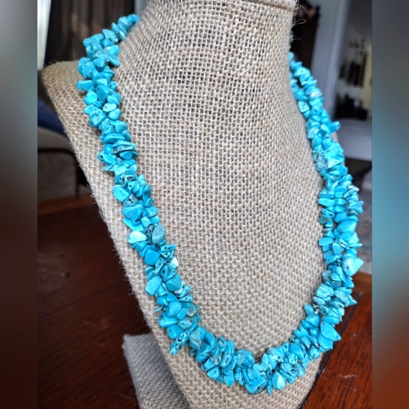 Genuine Turquoise 3 Strand beaded necklace​ - Picture 3 of 5